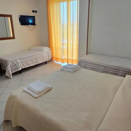 Hotel Ristorante La Decanata