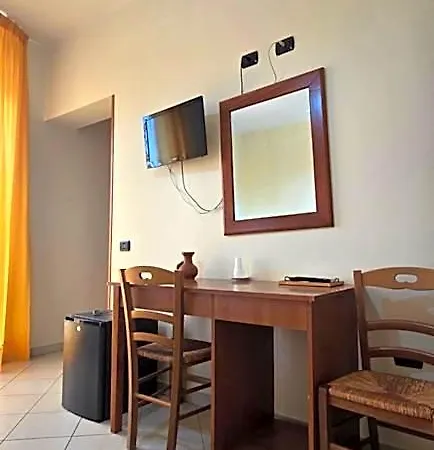 Otel Ristorante La Decanata