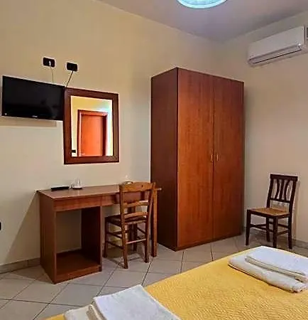 Otel Ristorante La Decanata 3*